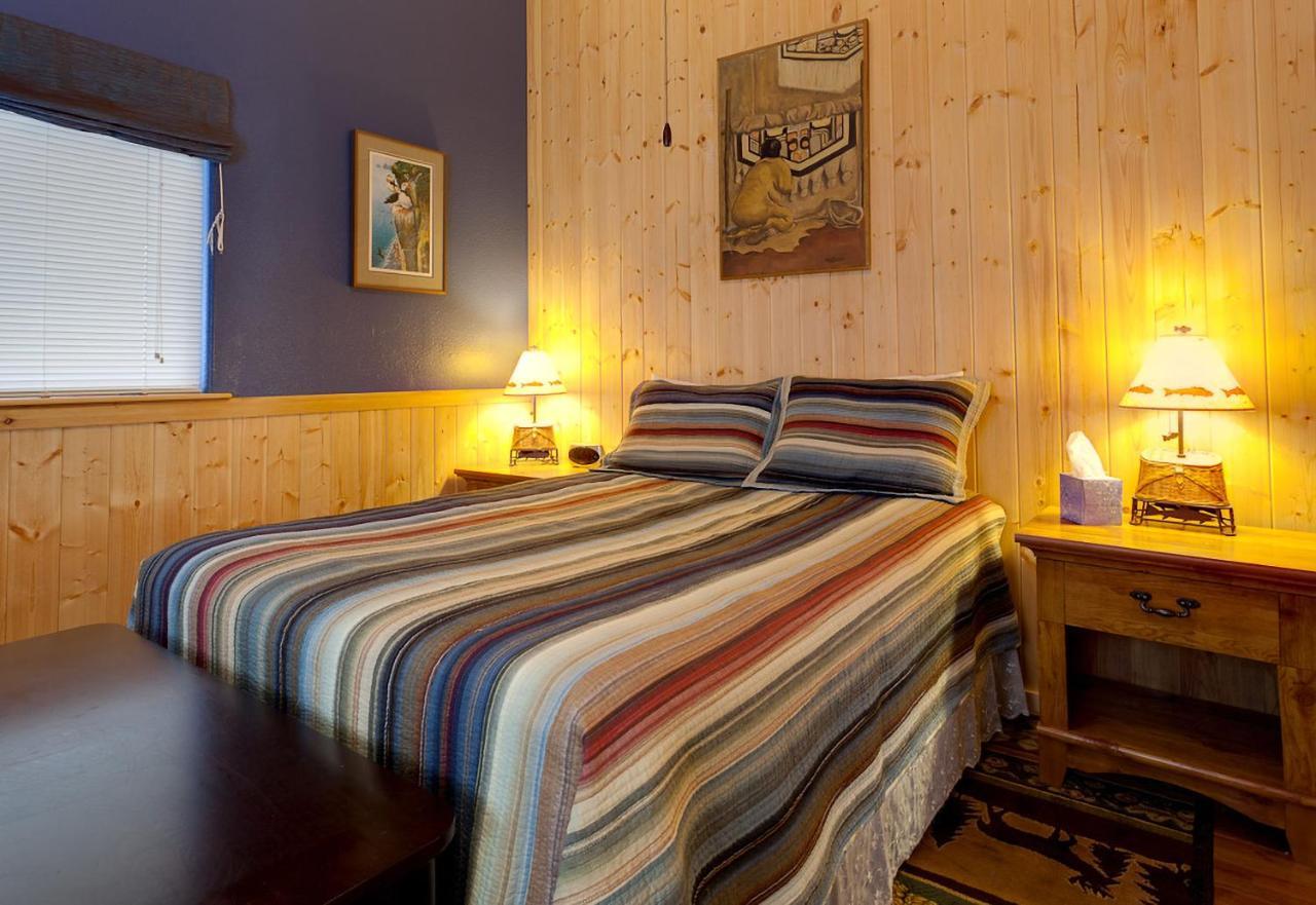 Sea Parrot Inn Seldovia Zewnętrze zdjęcie